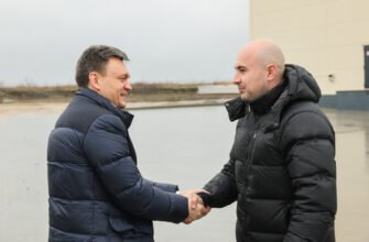 Dorin Recean a vizitat abatorul de porcine din Criuleni: Vom continua să susținem afacerile care pun accent pe calitate