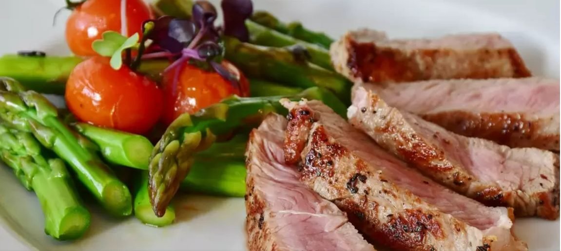 De ce se recomandă de a adăuga o garnitură din legume la fiecare masă. Cauzele care împiedică asimilarea proteinelor