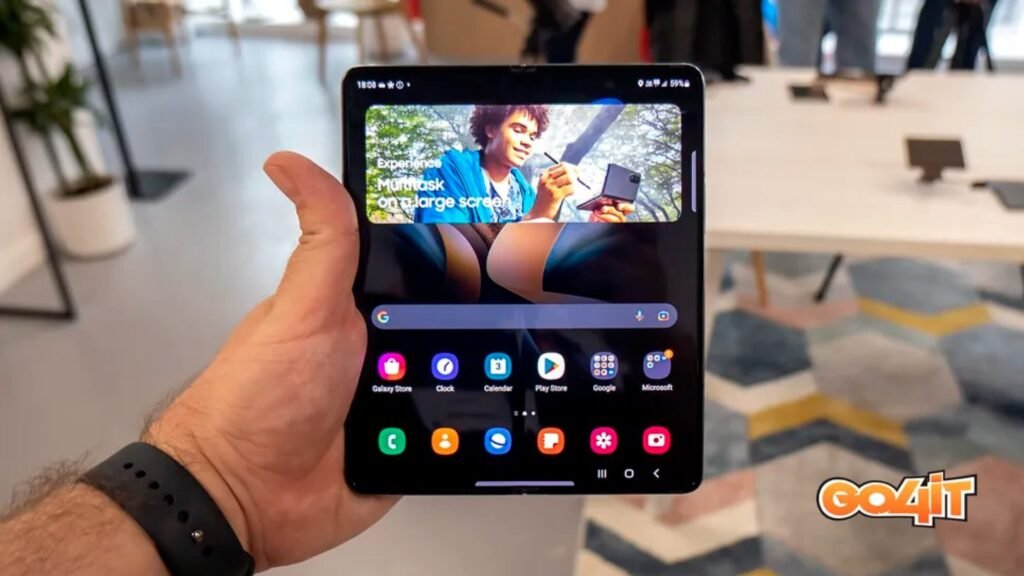 Samsung ar putea grăbi lansarea Galaxy Z Fold5 și Flip5 din cauza lansării Pixel Fold 1 Samsung ar putea grăbi lansarea Galaxy Z Fold5 și Flip5 din cauza lansării Pixel Fold