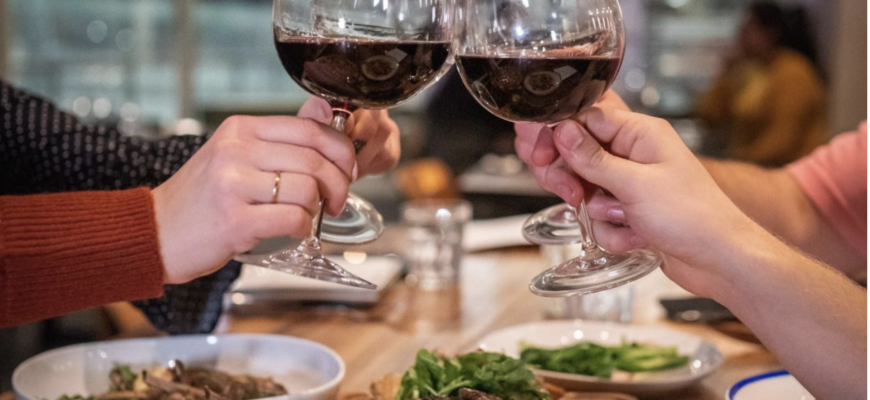 vin rosu potrivit pentru carnea