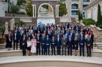 Înalți reprezentanți ai FMI și ai Băncii Mondiale, miniștri de finanțe și guvernatori ai băncilor centrale din 16 țări s-au reunit la Tivat, Muntenegru
