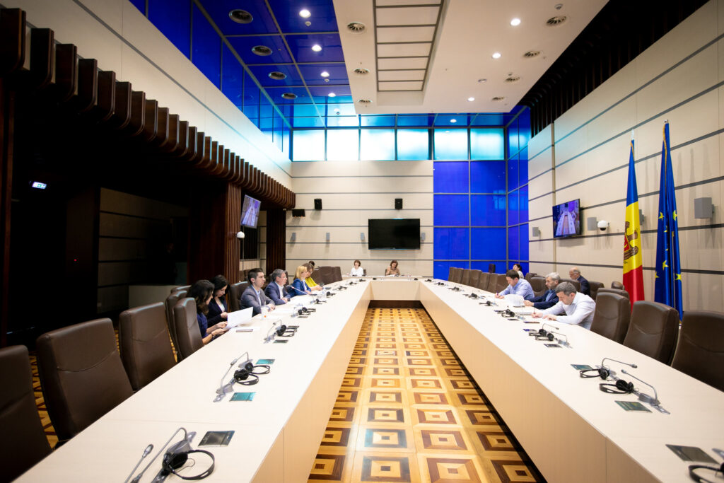 52937510204 16de139032 k