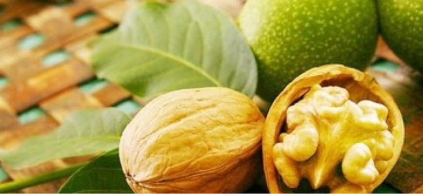 consum moderat de nuci