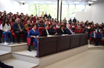 39 de elevi au fost premiați în cadrul Olimpiadei Republicane la Istoria românilor și universală