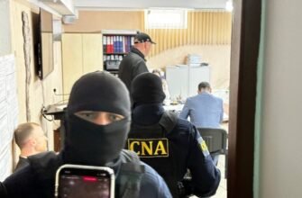 FOTO-VIDEO// Mascații regimului Sandu-PAS au dat buzna la Comisia Electorală Centrală din Găgăuzia