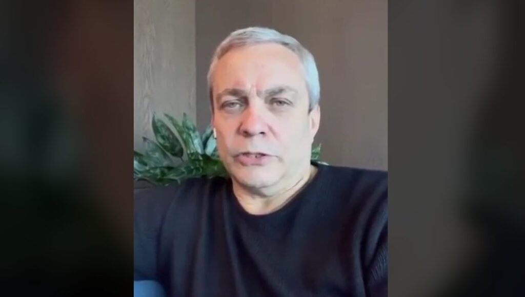 Un locuitor al Ucrainei de aproape două zile nu este lăsat să intre în Moldova. A făcut un apel către autorități să intervină pentru a-i fi protejate drepturile 1 Un locuitor al Ucrainei de aproape două zile nu este lăsat să intre în Moldova. A făcut un apel către autorități să intervină pentru a-i fi protejate drepturile