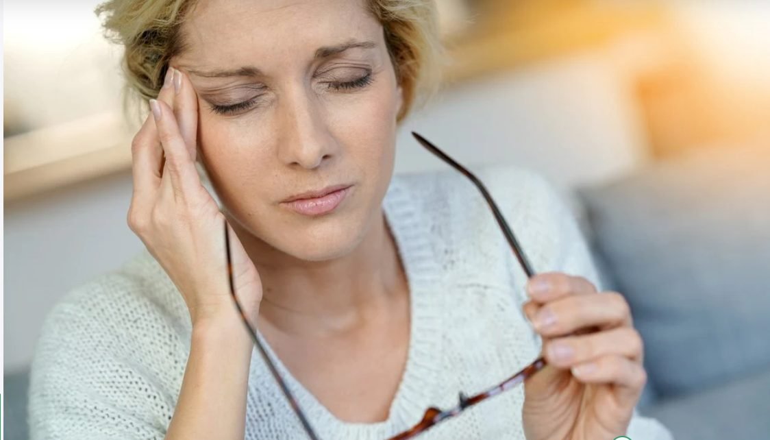 Te doare capul la aceeași oră, în fiecare zi? Există o legătură puternică între ritmul circadian și cei doi hormoni care afectează somnul