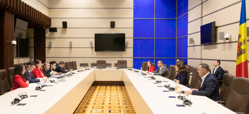 52971483470 684d426e32 k