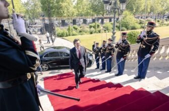 Vicepremierul Nicu Popescu a avut o întrevedere la Paris cu ministra afacerilor externe a Franței, Catherine Colonna