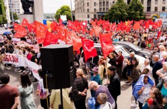 Conducerea și susținătorii Partidului „ȘOR” au ieșit în stradă în sprijinul Zilei Victoriei 