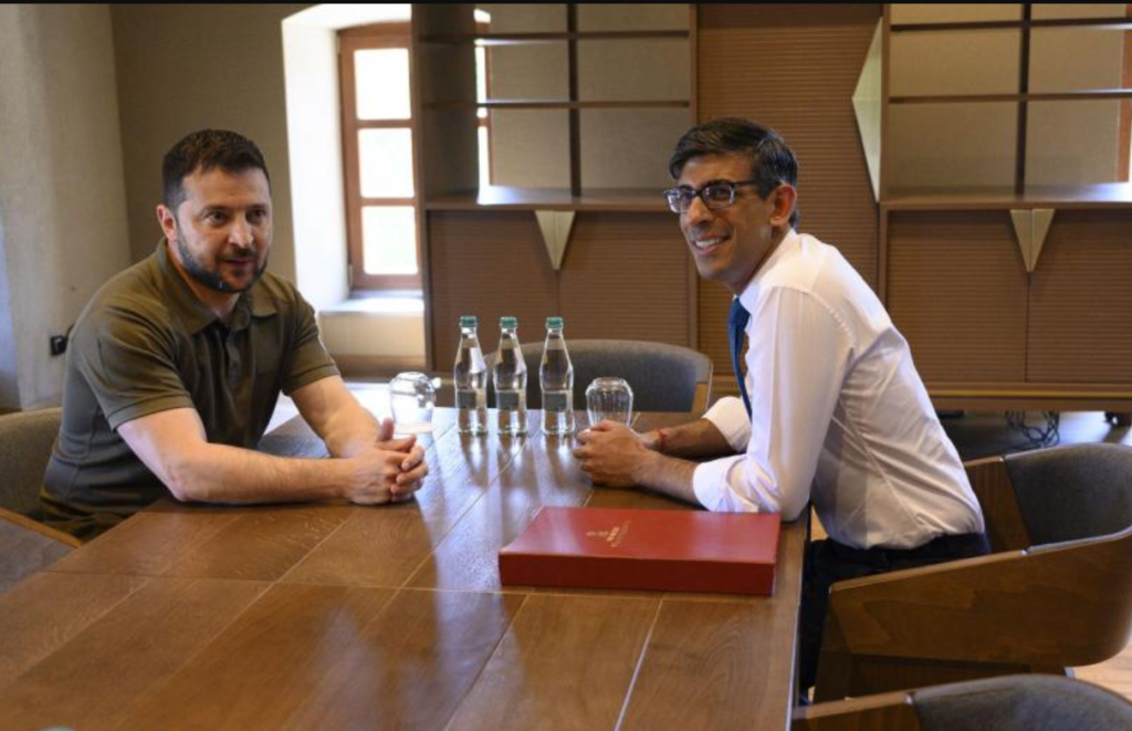 Occidentul bagă miliarde în reconstrucţia Ucrainei. Primii paşi, făcuţi de două multinaţionale 1 screenshot 1 8