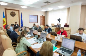 1311 de angajați, care s-au infectat cu COVID-19 la serviciu, vor primi indemnizația unică de 16 mii de lei