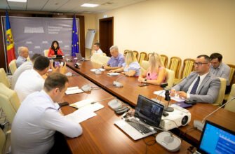 Inițiativa legislativă care prevede că membrii partidelor politice declarate neconstituționale nu vor putea fi aleși pe o perioadă de trei ani a fost supusă consultărilor publice