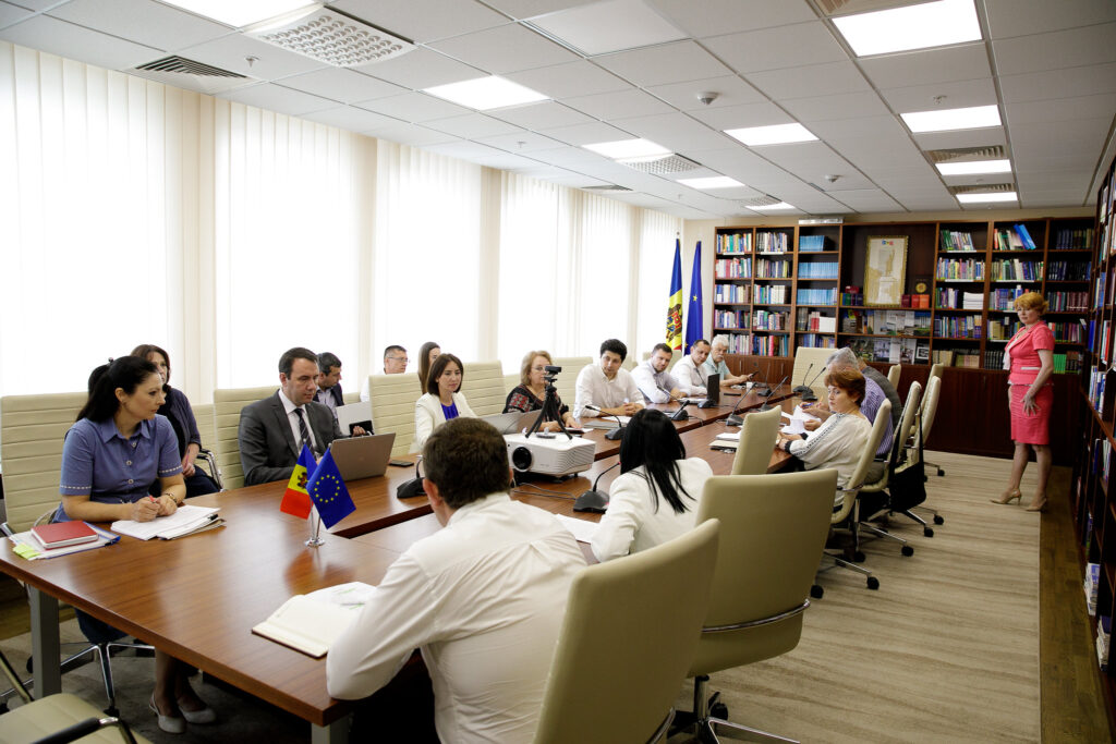 53056844765 50704672bc k