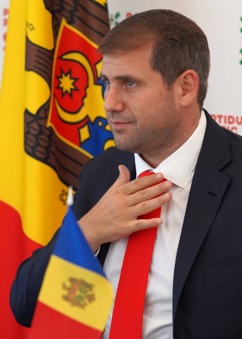 FOTO// Echipa lui Ilan Șor modernizează satul Mîrzaci. Oficiul Medicilor de Familie a fost reabilitat și a fost instalat un sistem de încălzire autonom