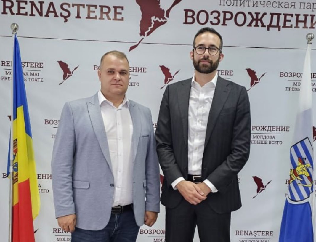 Reprezentantul Ambasadei SUA, Ehsan Aleaziz, a vizitat astăzi Biroul Partidului ”Renaștere”. Despre ce au discutat oficialii