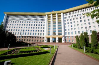 Măsură de combatere a spălării banilor: Prezentarea obligatorie a actelor de identitate la orice operațiune de schimb valutar