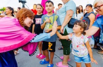 FOTO// Echipa lui Ilan Șor, împreună cu bașcanul Evghenia Guțul, au organizat o sărbătoare fără precedent la Comrat, de ziua orașului