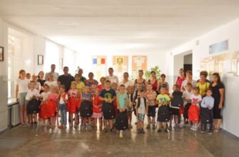 FOTO// În mod tradițional, copiii de clasa întâi din orașul și raionul Orhei, au primit în dar ghiozdane și rechizite, la inițiativa lui Ilan Șor