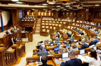 Parlamentul a adoptat un proiect de lege care prevede instituirea sistemului de vot electronic în consiliile locale, raioanele și municipale