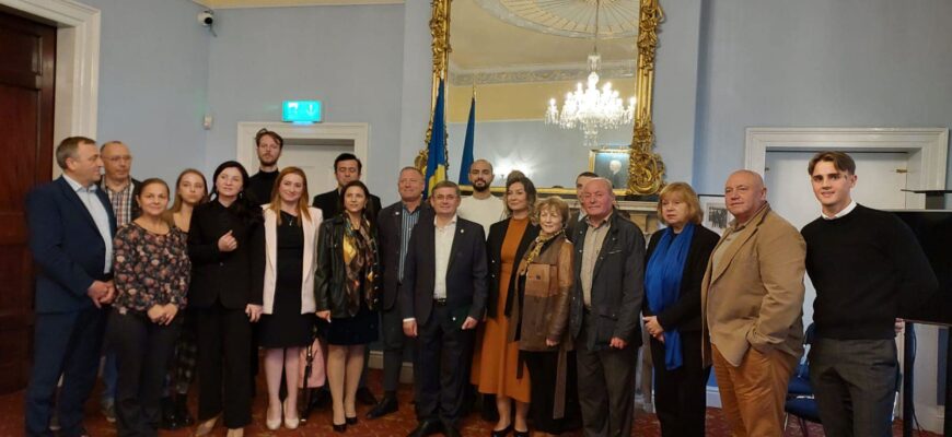 53219218989 c41c70d0c7 h