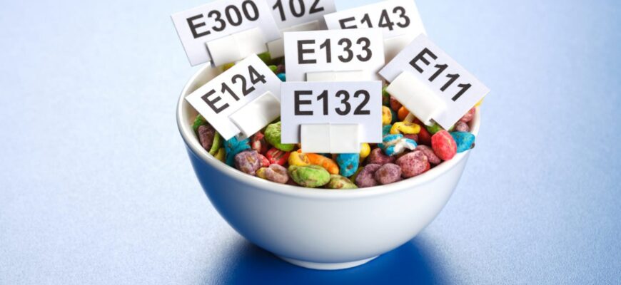 alimentele cu coloranti artificiali