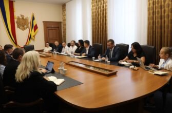 Reuniune de format extins a fost convocată de Ministrul MAI și consilierii de nivel internațional și național