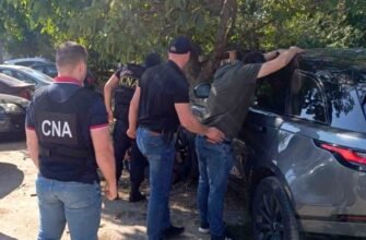 Un bărbat din Chișinău ar fi cerut 1500 de euro pentru scoaterea unui automobil cu numere de înmatriculare străine din baza de date a Serviciului vamal