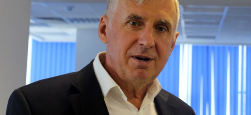 fostul prim ministru al republicii moldova ion sturza 1