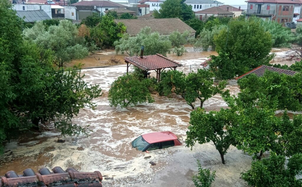 Grecia, lovită din nou de inundații. A fost emisă stare de alertă 1 grecia lovita din nou de inundatii