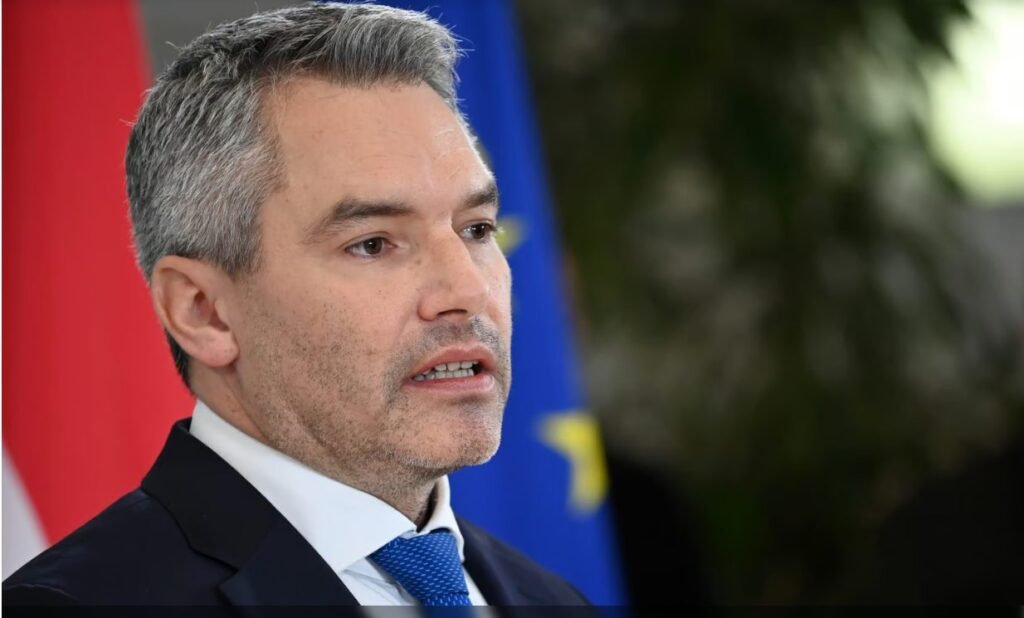 Nehammer, pe punctul de a pierde puterea în Austria. Decizia opoziției de la Viena