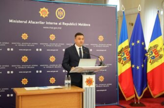 Filmul atacului de pe Aeroportul Chișinău, reprodus de șeful MAI, Adrian Efros