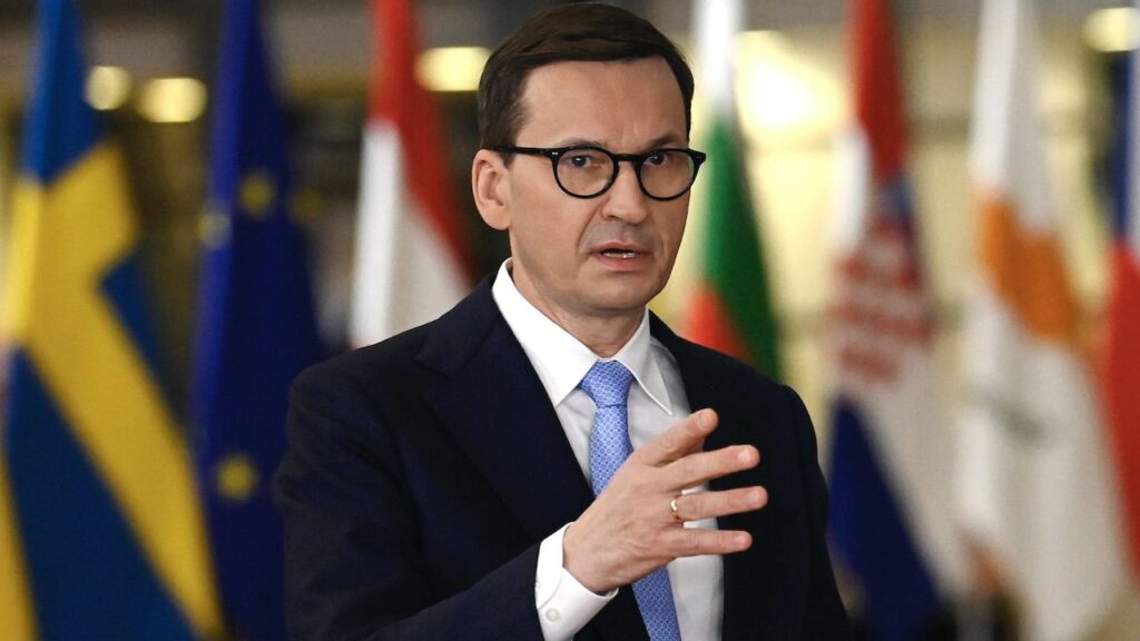mateusz morawiecki premierul polonie
