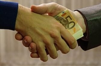 6 angajați ai ANSA, reținuți de CNA la Otaci. Ar fi luat mită de la diferiți agenți economici pentru facilitarea tranzitului de mărfuri
