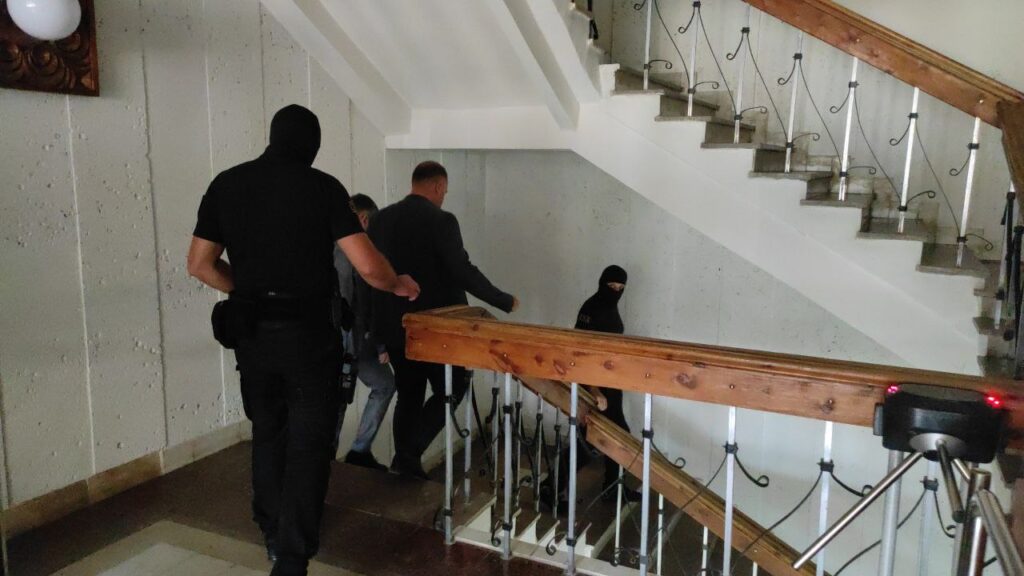 BREAKING// Alexandr Nesterovschi a primit 30 de zile de arest. Avocatul va contesta decizia la Curtea de Apel 1 photo 2023 09 23 14 44 06