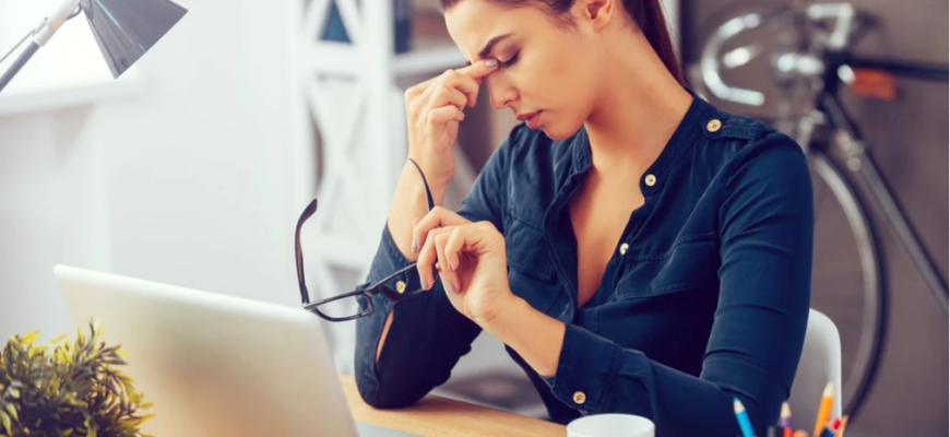 presiune in cap si tiuit in urechi