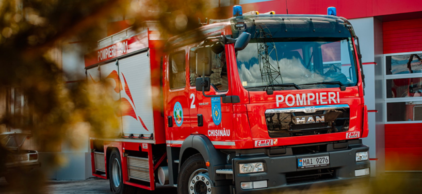 un apartament de pe strada liviu deleanu din capitala a luat foc