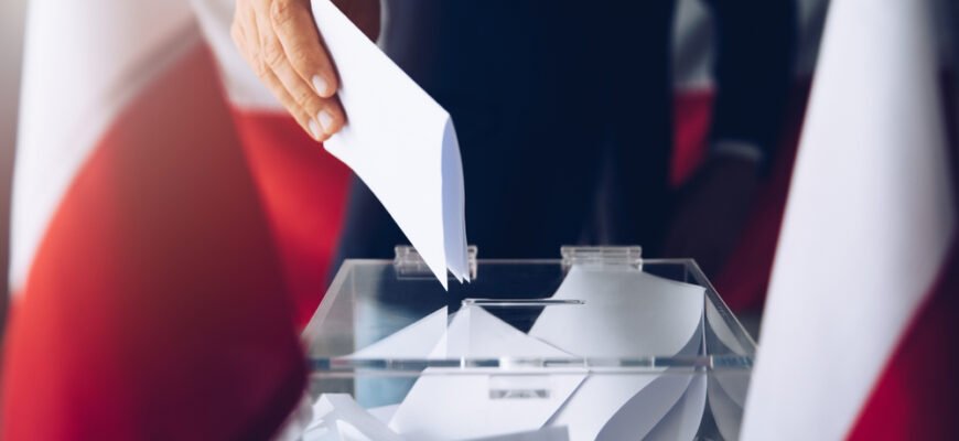 Alegerile legislative din Polonia sunt pline de dezinformare, manipulare și propagandă
