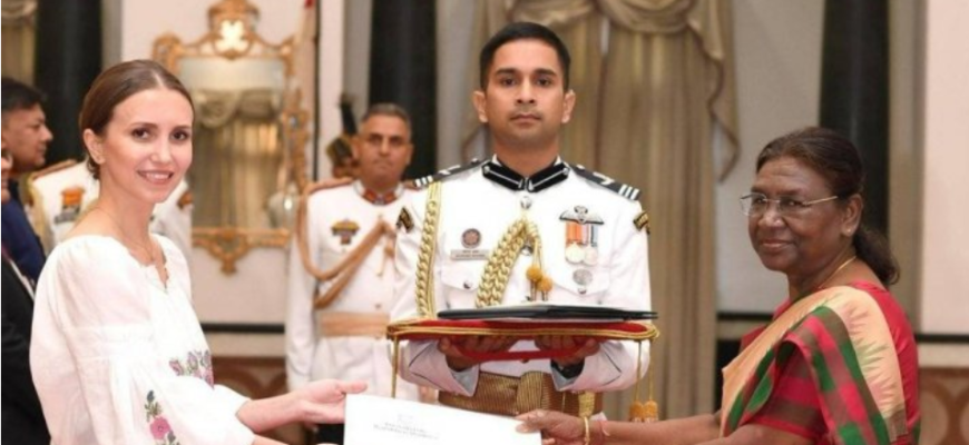 ambasadoarea ana taban 1