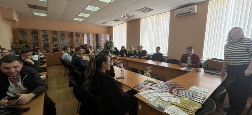 au participat la o sesiune de informare despre activitatea legislativa