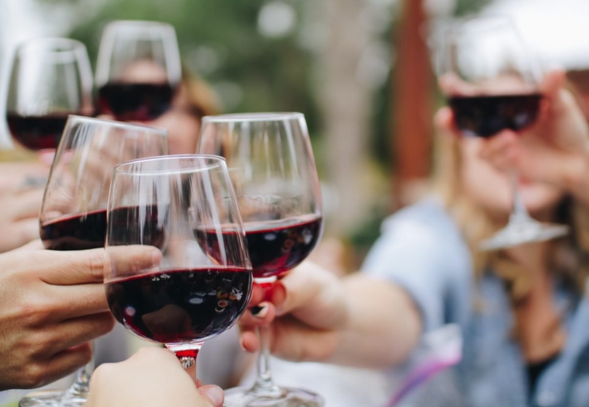 Cele mai sănătoase băuturi alcoolice, potrivit nutriționiștilor