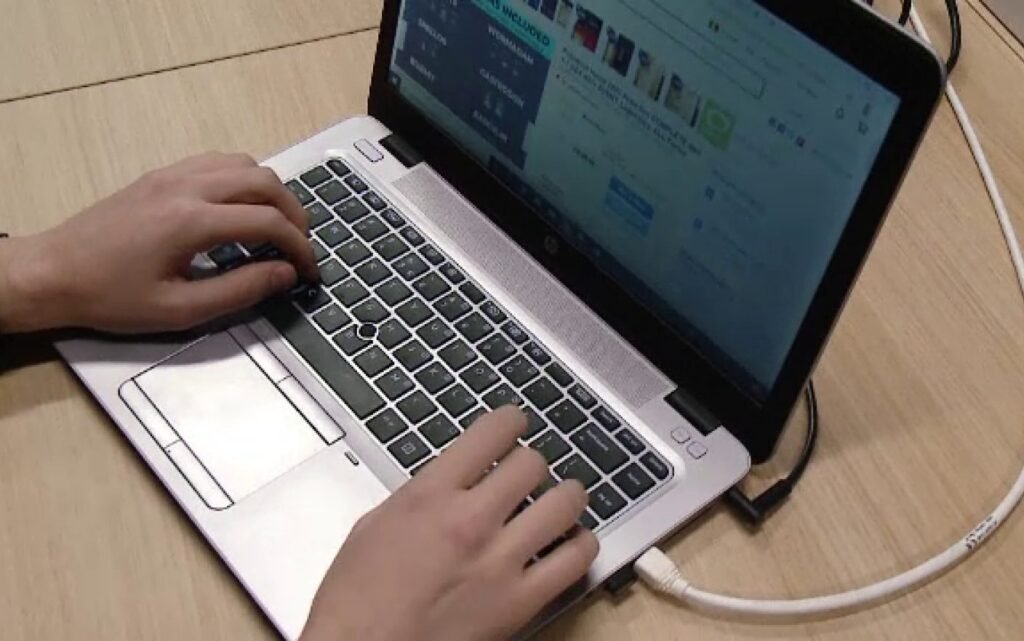 Cum recunoști conturile false pe rețelele sociale 1 Cum recunoști conturile false pe rețelele sociale