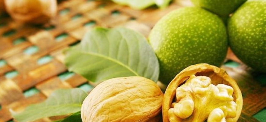 efectele nebanuite ale nucilor verzi