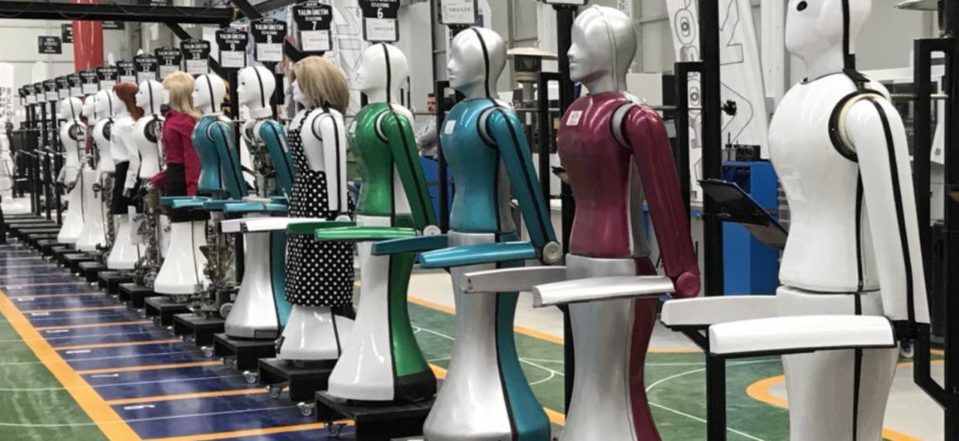 fabrica de roboti umanoizi