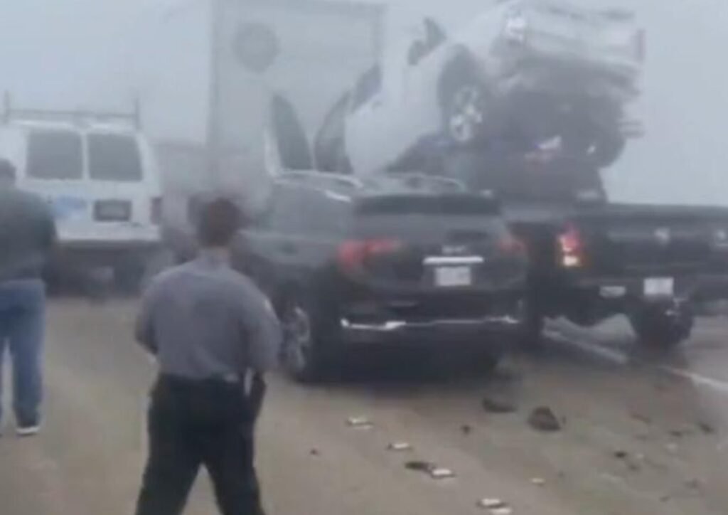 VIDEO// Caramboluri mortale în SUA. ”Super ceața” provoacă haos pe autostradă