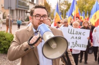 FOTO// Marșul “Pentru alegeri corecte” al partidului “Șansa”: ”Sunt peste 30.000 de oameni”
