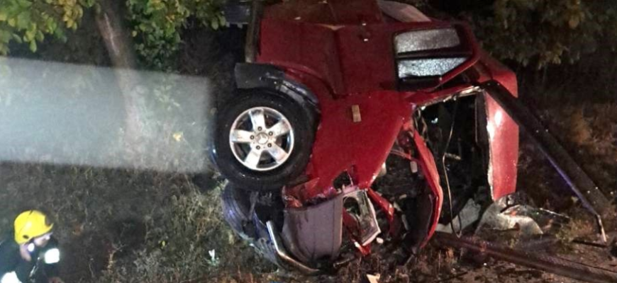 salvatorii au descarcerat un sofer de 25 de ani