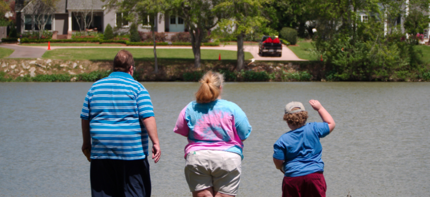 sporeste riscul de obezitate