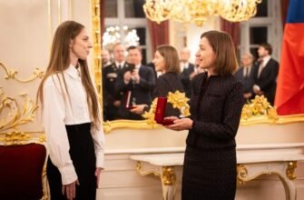 Maia Sandu i-a conferit titlul de „Artist al Poporului” prim-balerinei Teatrului Național din Praga, Alina Nanu