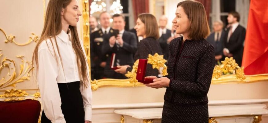 titlul de artist al poporului